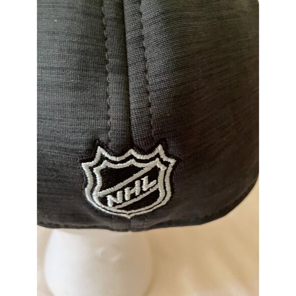 NHL Boston Reebok Center Ice Collection Baseball Cap Hat Black Hockey Size L XL - Picture 4 of 16
